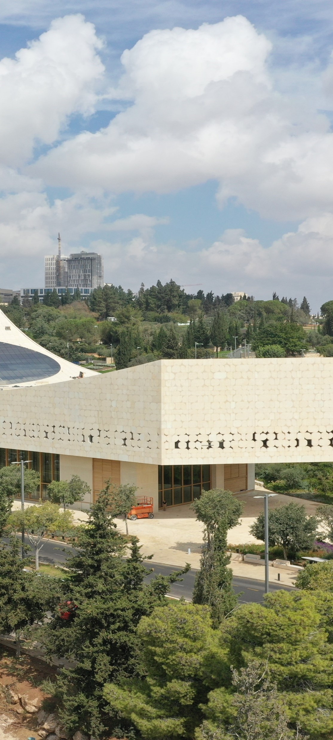 תמונה 2 ספרייה.png