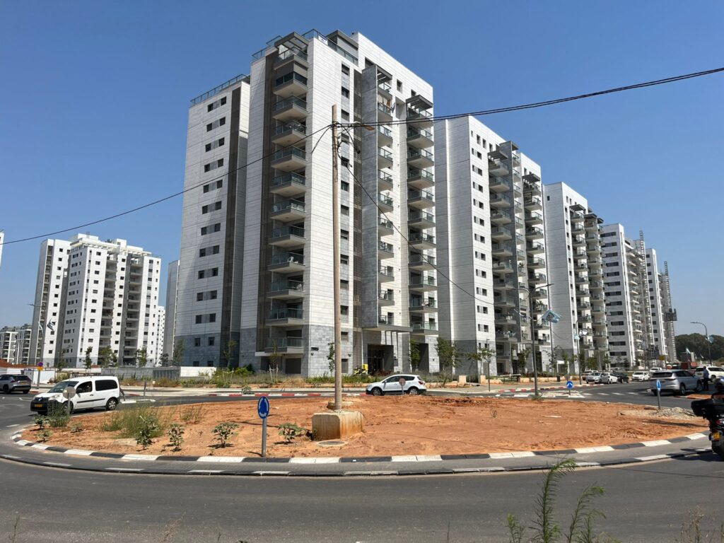 תב"ע ק.א. 300
